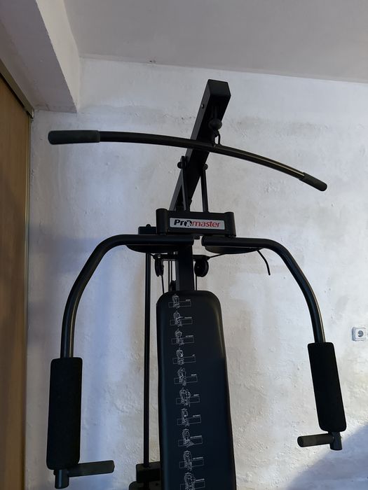Máquina musculação