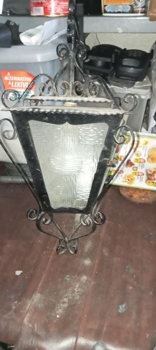 Candeeiro clássico para 9