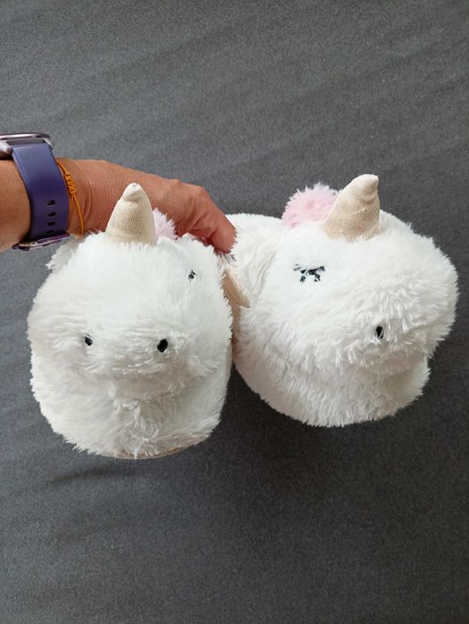 Kapcie pluszowe Jednorożec