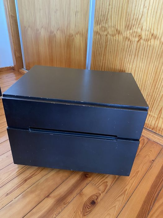 Conjunto de mobilia para quarto preta