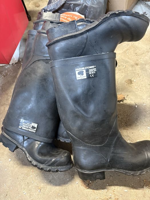 Sprzedam gumowce różne numery