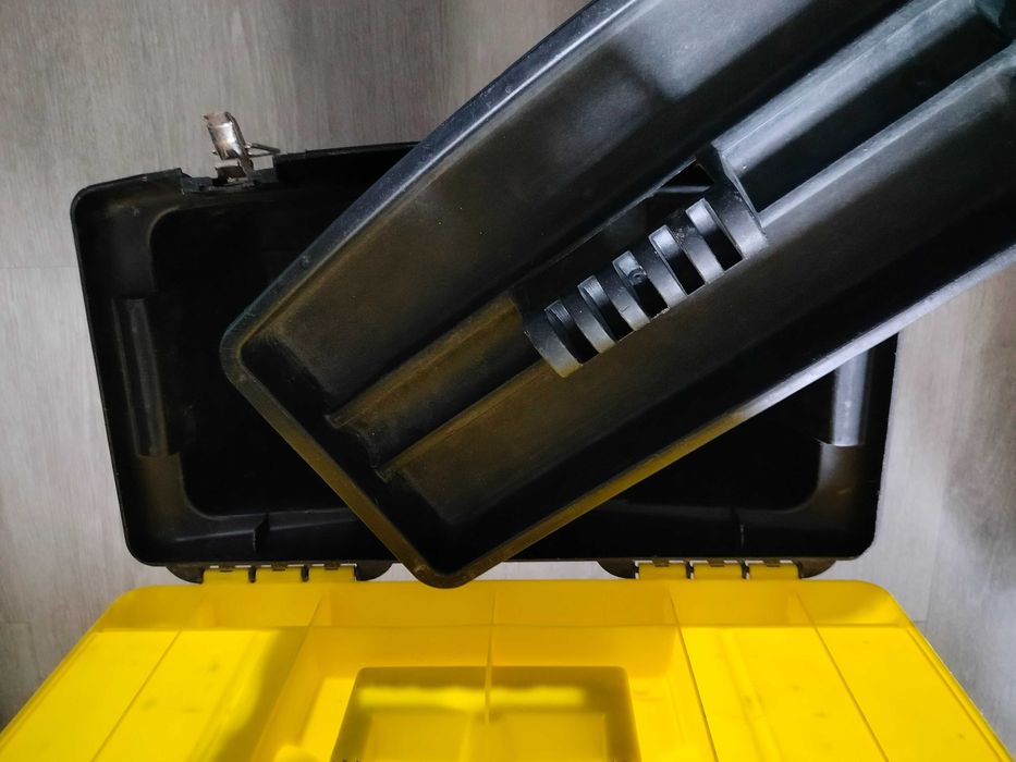 Skrzynka narzędziowa Stanley Jumbo 49 cm