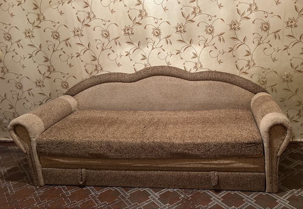 Отдам диван бесплатно, самовывоз