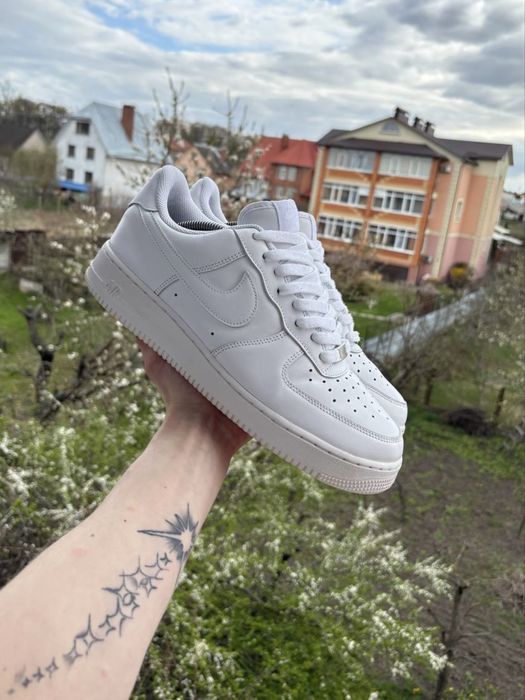 Чоловічі Кросівки Оригінал Nike air force 1 low white jordan sb dunk max