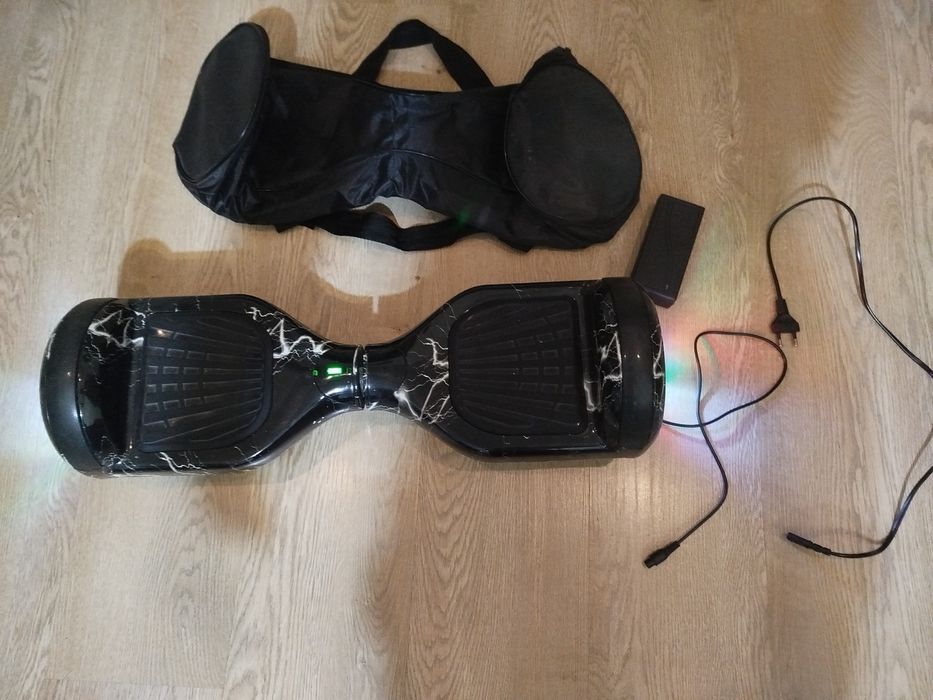 Продається  гіроборд, майже новий( можливий торг)