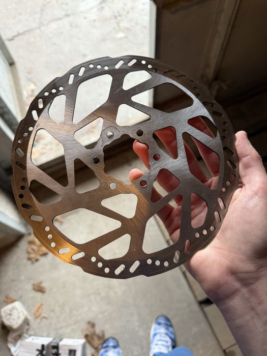 Тормозний диск тюнінг Surron