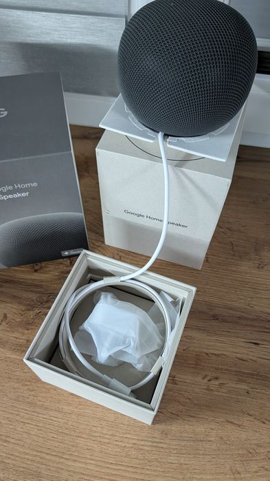 Google Home speaker умная колонка с Gemini