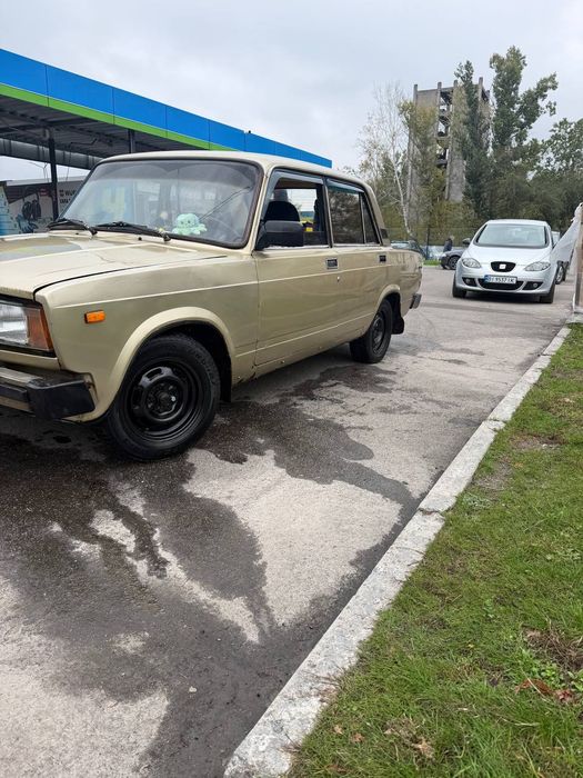 Продам ваз 2105т