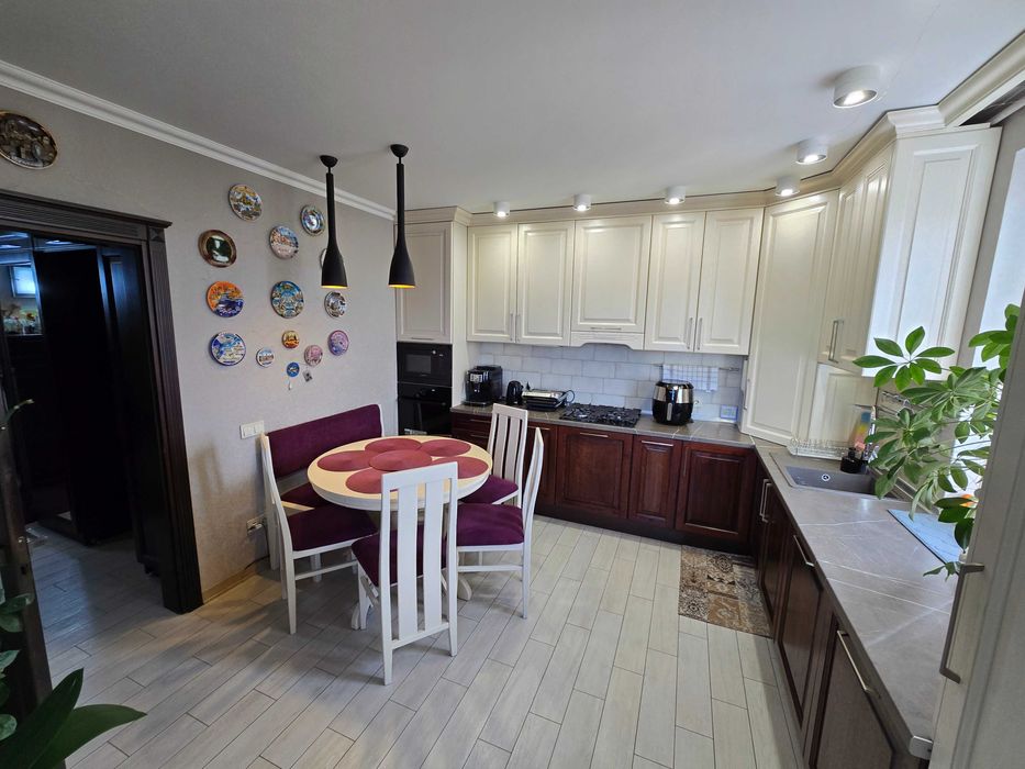 Многокомнатная квартира по адресу ул. Бандеры Степана (площадь 137 м²) - Atlanta.ua - фото 11