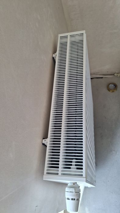 Grzejnik Radson Integra 33/900/800 o mocy 2068 W.
