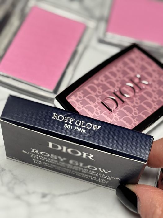 Рум'яна Dior 001