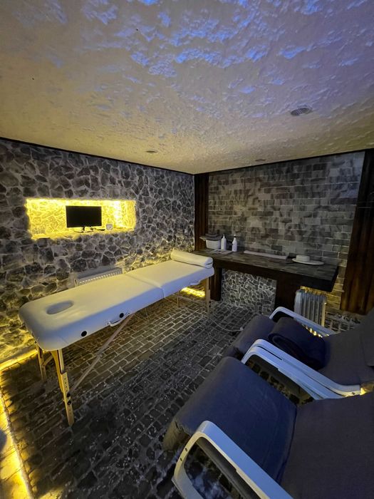 Продаж комерційного приміщення на Виставці