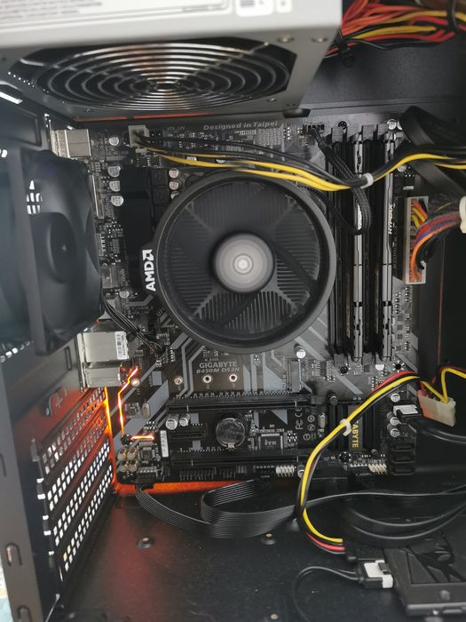 Gaming Computer449236431705231361