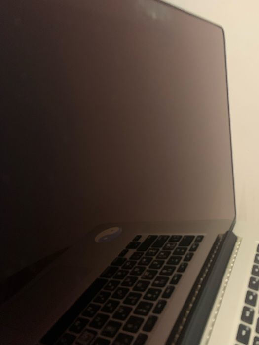 Apple MacBook Pro в робочому стані. Модель А1398