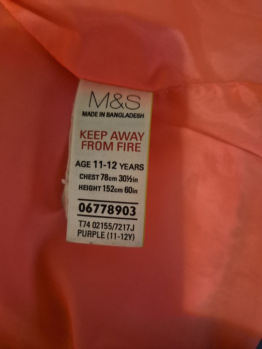 Безрукавка з капюшоном