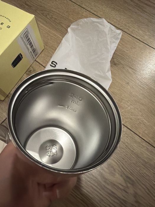 Termiczny kubek bidon Smeg różowy 240ml