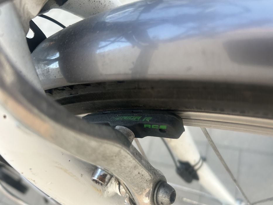 Rower elektryczny ebike geobike tourning koza miejska 28”