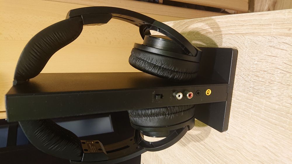 Słuchawki bezprzewodowe SONY