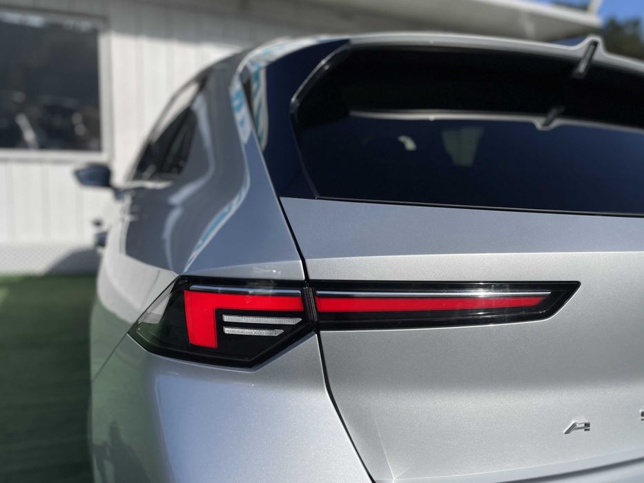 Opel Astra 1.2 T Elegance 2023 NACIONAL