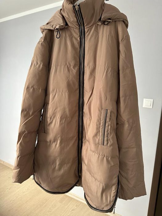 Kurtka, płaszczyk beżowy