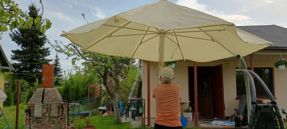 Parasol ogrodowy
