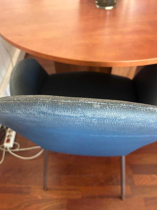 Conjunto de 6 Cadeiras em napele azul