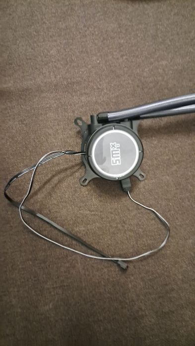 Silver monkey x snowy argb 240 (2×120 mm)