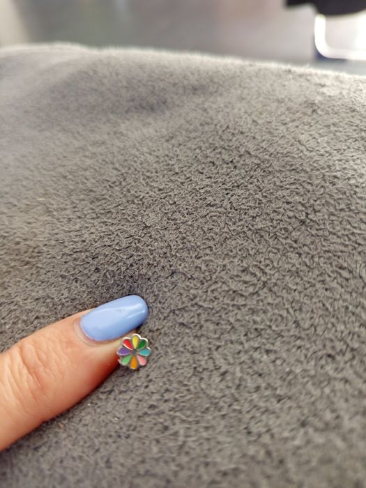 Apart Kids Collection kolczyki dziewczynka  kwiatki srebrne