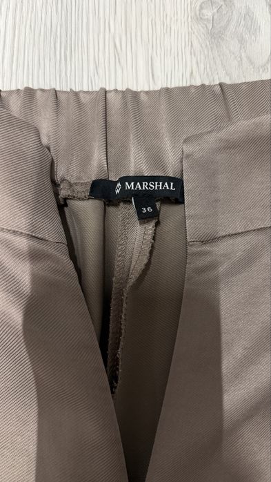 Костюм шовковий. Костюм українського бренду Marshal