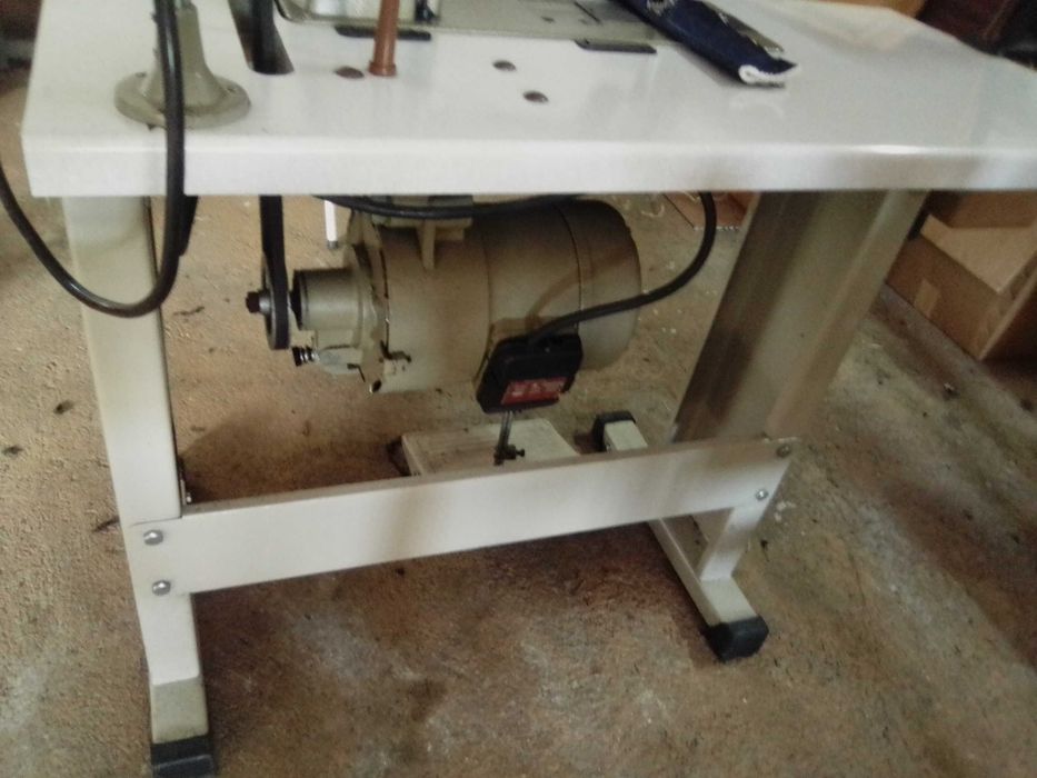 Maquina de Costura Industrial Singer 2 Agulhas
