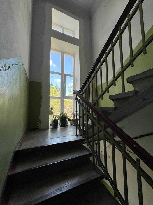 Продам 2 к/к в одному з кращих районів міста, яхт-клуб