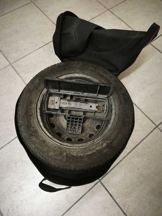Roda suplente para carro