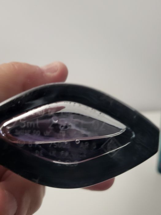 Perfumes Azzaro e Kenzo