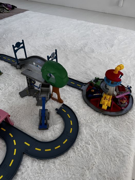 Ogromny zestaw Psi Patrol, baza , swiatynia malp, misja marshala, auta