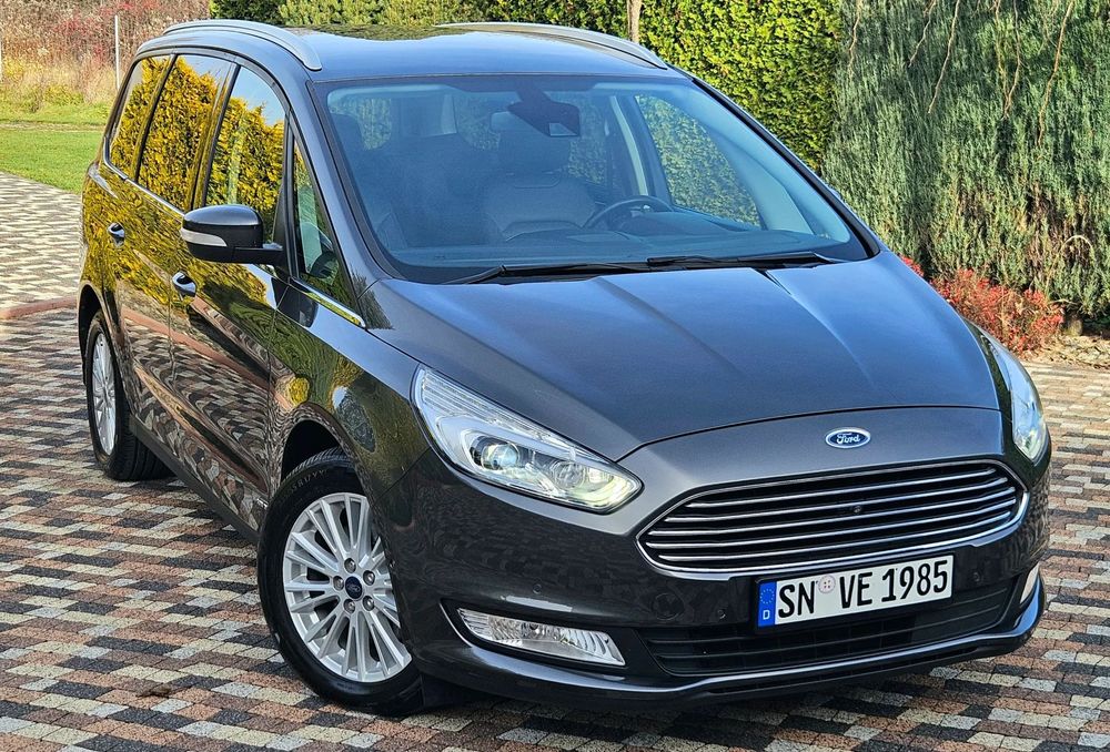 Ford Galaxy Napęd 4x4, Titanium,Niski przebieg, ze Szwajcarii