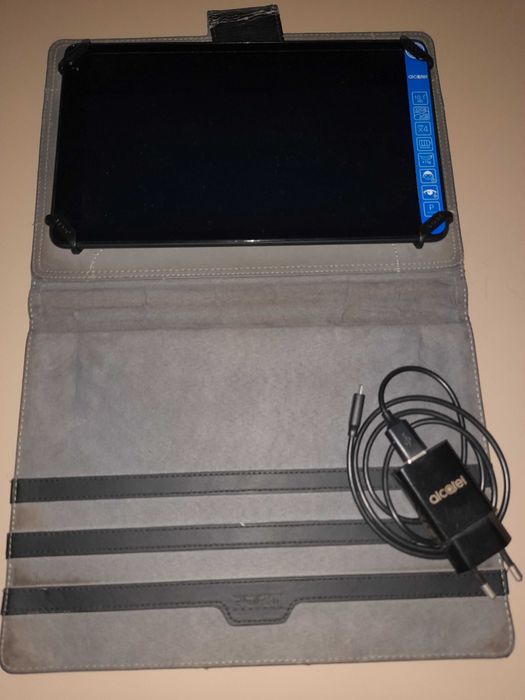 VENDO: 2 Tablets Alcatel 1T 10" (Ideais para Crianças / Estudo / Filmes)