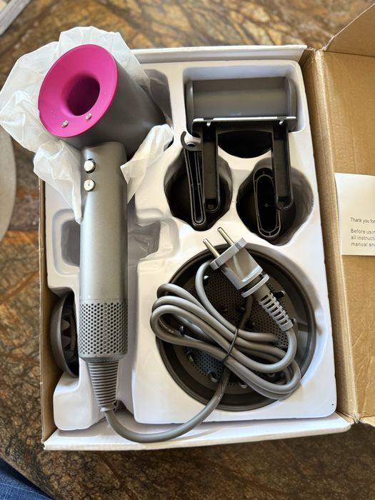 Фен для волос з диффузором