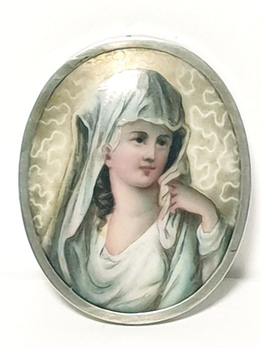 Lindissimo antigo retrato em pintura à lupa em moldura em prata