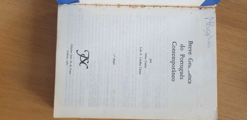 Breve Gramática