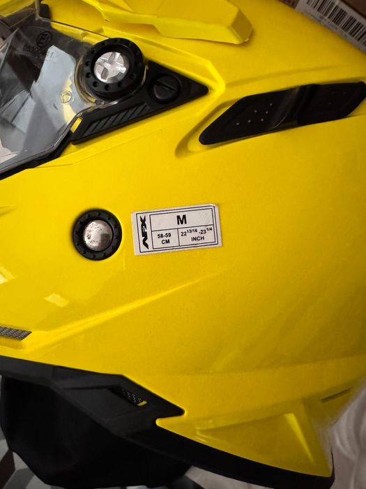 Capacetes Moto 4 – Excelente Estado