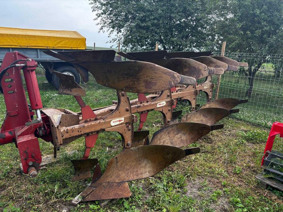 Ciągnik Case IH MX 135 +pług +agregat