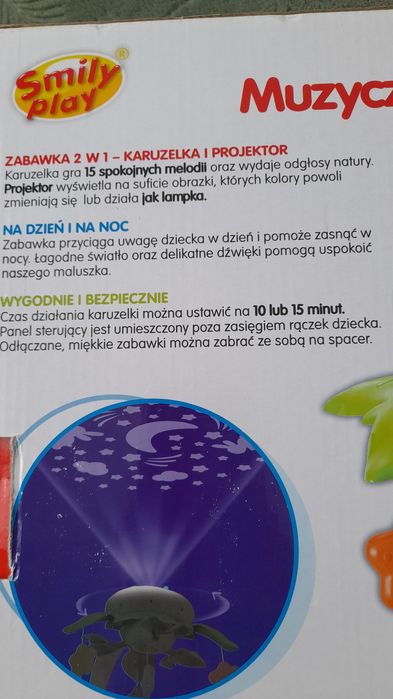 Karuzela z muzyką dla niemowlaka