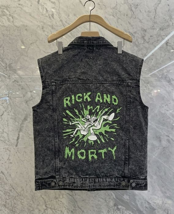 Jeansowa kamizelka katana marmurek Rick & Morty Sinsay