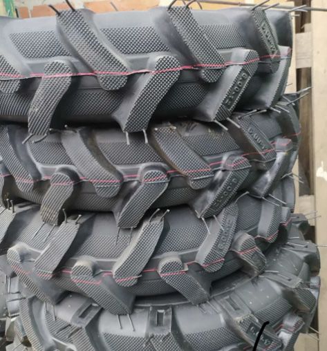 Шины на мотоблок, покрышки.