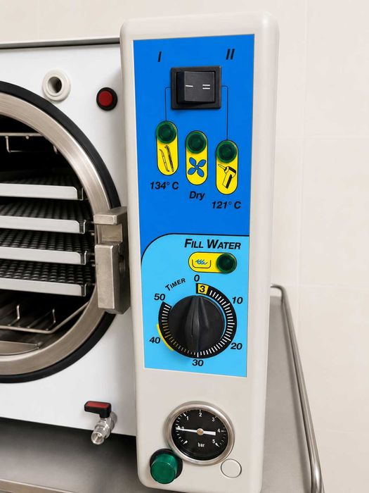 Autoclave/Esterilizador Reverberi Matika 16 Litros