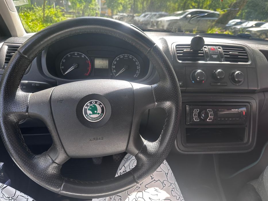 Продам авто Skoda fabia хечбек 2008 1.2  пригнана з Чехії