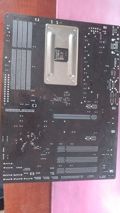 Материнська плата ASRock 790GX Pro