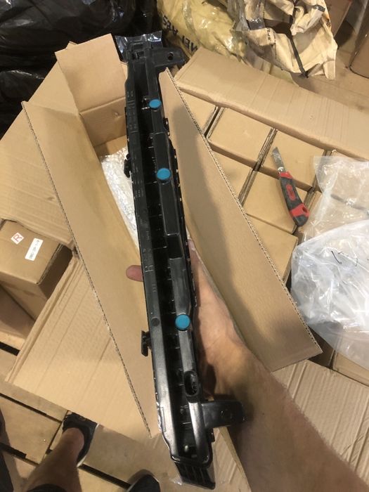 Повторитель поворота  Audi Q7 4L 2010-2015 4L0958042/4L0958042A рест