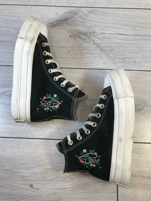 Buty Converse Lift Platform Embroidered na platformie rozm. 36,5