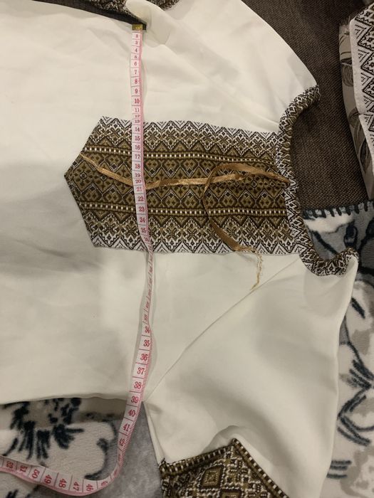 Продам вишиванку з спідницею